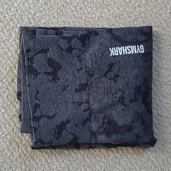 Gymshark Camo Leggings - Picture 4 of 4